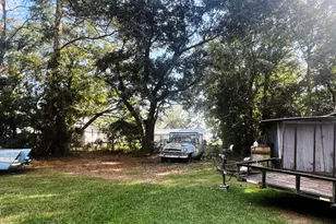 75 Hankins Rd, Freeport, FL 32439 - Photo 6