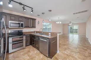 200 Wainwright Dr, Crestview, FL 32539 - Photo 6