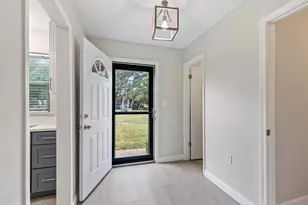 29 11th St, Shalimar, FL 32579 - Photo 18