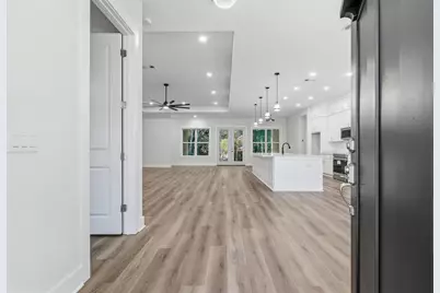 7179 Freedom Court, Navarre, FL 32566 - Photo 8