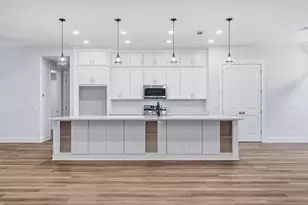 7179 Freedom Ct, Navarre, FL 32566 - Photo 14