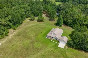 3754 Annie Rd, Marianna, FL 32446 - Photo 8