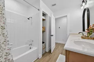 4734 Haybarn Rd, Holt, FL 32564 - Photo 38