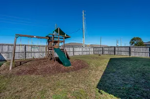 104 Sandstone Trail, Crestview, FL 32539 - Photo 38