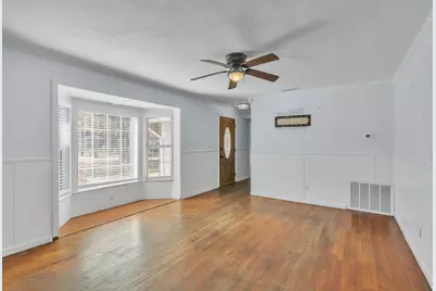 348 Chicago Avenue, Valparaiso, FL 32580 - Photo 10