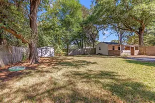 348 Chicago Ave, Valparaiso, FL 32580 - Photo 8