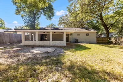 348 Chicago Avenue, Valparaiso, FL 32580 - Photo 6