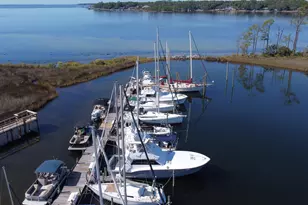 1208 Oakmont Dr, Niceville, FL 32578 - Photo 46