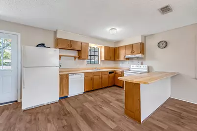 1600 Lahaina Court, Gulf Breeze, FL 32563 - Photo 14