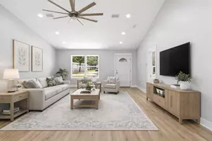 84 W Oleander Ave W, Defuniak Springs, FL 32433 - Photo 10