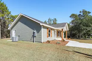 84 W Oleander Ave W, Defuniak Springs, FL 32433 - Photo 36