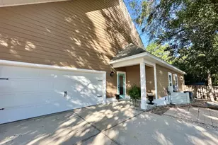 786 Symphony Way, Freeport, FL 32439 - Photo 6