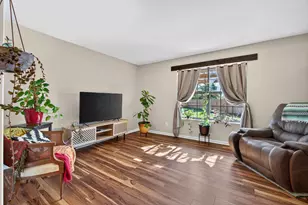 5526 Lakewood Cir, Panama City, FL 32404 - Photo 10