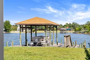 2446 Pretty Bayou Blvd, Panama City, FL 32405 - Photo 46