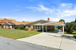 2446 Pretty Bayou Blvd, Panama City, FL 32405 - Photo 4