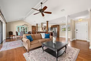 2446 Pretty Bayou Blvd, Panama City, FL 32405 - Photo 10