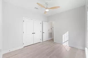 2071 Fountainview Dr, Navarre, FL 32566 - Photo 26