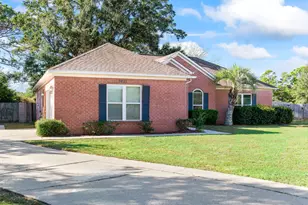 2621 Barefoot Creek Cir, Navarre, FL 32566 - Photo 44