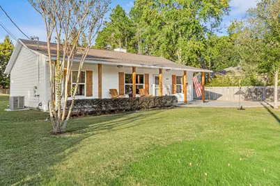 8240 Sevilla Street, Navarre, FL 32566 - Photo 4