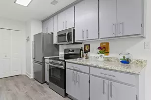 8240 Sevilla St, Navarre, FL 32566 - Photo 12