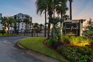 670 Santa Rosa Blvd, Fort Walton Beach, FL 32548 - Photo 1