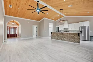 100 Hidden Lakes Trail, Defuniak Springs, FL 32433 - Photo 4