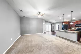 125 Lillian Wy, Crestview, FL 32536 - Photo 4