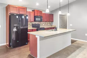 125 Lillian Wy, Crestview, FL 32536 - Photo 6