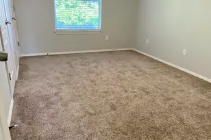 1819 Shay-Lin Ct, Niceville, FL 32578 - Photo 6