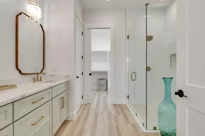 7028 Thomas Drive, Panama City Beach, FL 32408 - Photo 26