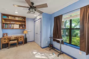 30 SE Bay Dr SE, Fort Walton Beach, FL 32548 - Photo 18