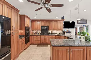 30 SE Bay Dr SE, Fort Walton Beach, FL 32548 - Photo 4