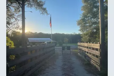 2822 Old Mill Road, Ponce de Leon, FL 32455 - Photo 2