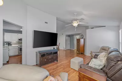 1739 Ivalea Circle, Navarre, FL 32566 - Photo 14