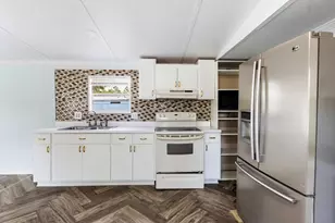 66 E Orange Blossom Ave E, Defuniak Springs, FL 32433 - Photo 6