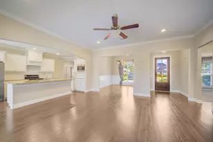 136 Buxtons Wy, Freeport, FL 32439 - Photo 6