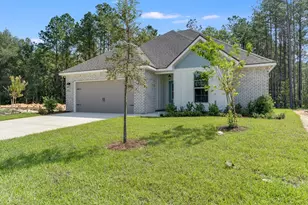 105 Eclipse Lp, Freeport, FL 32439 - Photo 4