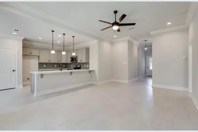 105 Eclipse Lp, Freeport, FL 32439 - Photo 6