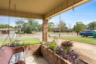 15 W Casa Loma Dr W, Mary Esther, FL 32569 - Photo 6