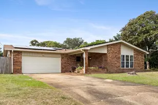 15 W Casa Loma Dr W, Mary Esther, FL 32569 - Photo 2
