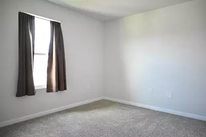 429 Scarborough Street, Crestview, FL 32539 - Photo 4