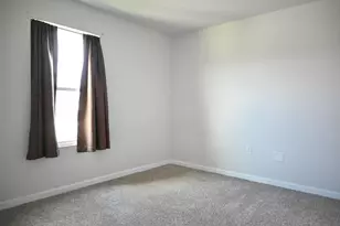 429 Scarborough St, Crestview, FL 32539 - Photo 4