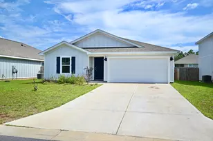 429 Scarborough St, Crestview, FL 32539 - Photo 1