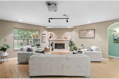 1302 Calcutta Drive, Gulf Breeze, FL 32563 - Photo 10