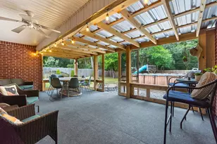 1302 Calcutta Dr, Gulf Breeze, FL 32563 - Photo 34