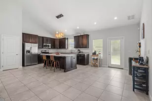 242 Terrance Ln, Mary Esther, FL 32569 - Photo 8