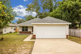 203 8th Ave, Crestview, FL 32536 - Photo 1