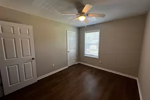 124 Hampton Dr Dr, Crestview, FL 32539 - Photo 12