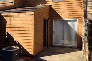 226 Pelham Road Rd, Fort Walton Beach, FL 32547 - Photo 2