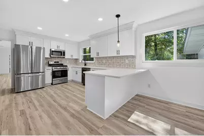 220 Edge Avenue, Valparaiso, FL 32580 - Photo 8